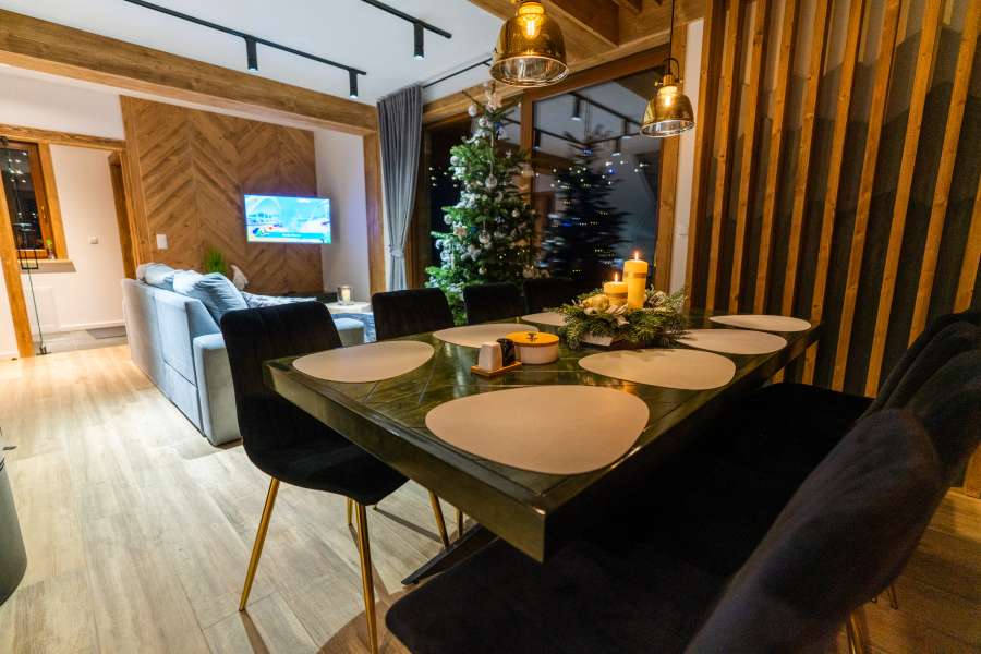 Zima w góralskiej  dolinie