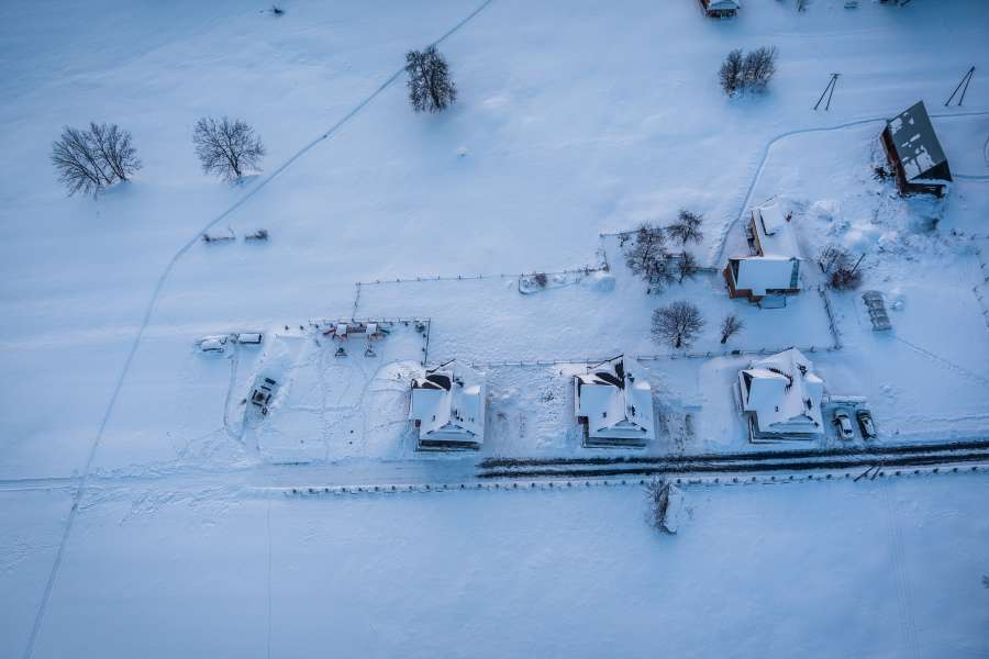 Zima w góralskiej  dolinie